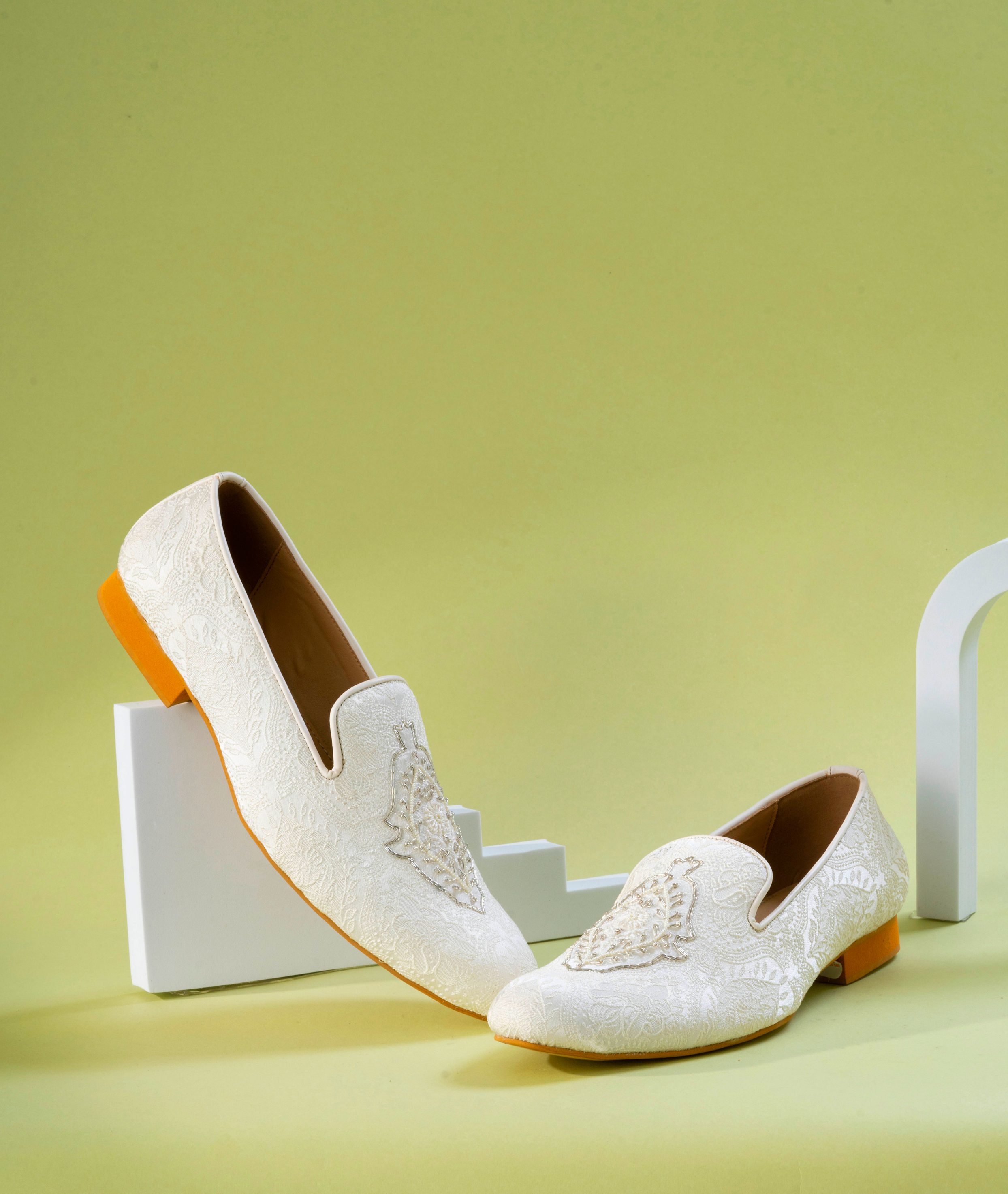 Manyavar Men White Brocade Shoe