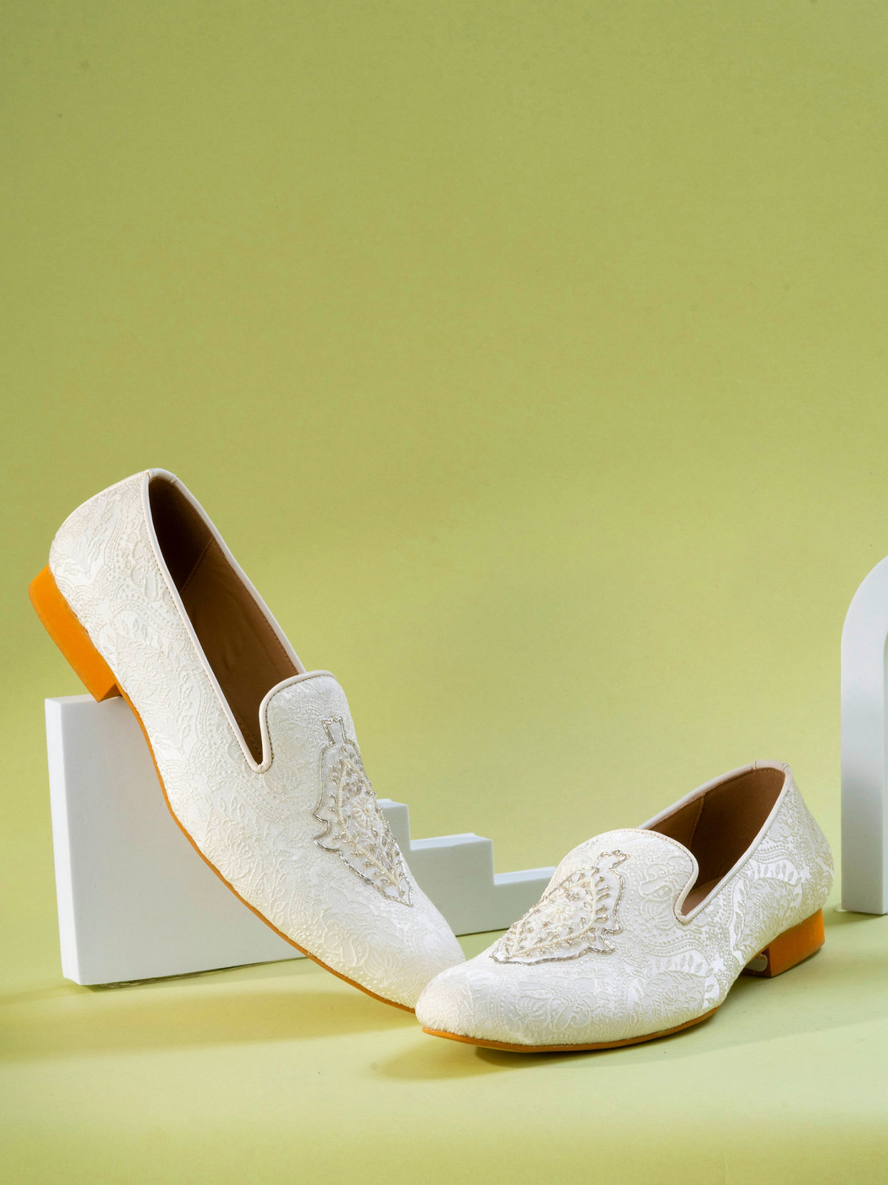 Manyavar Men White Brocade Shoe