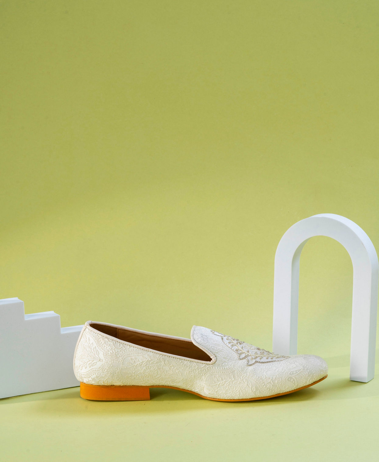 Manyavar Men White Brocade Shoe