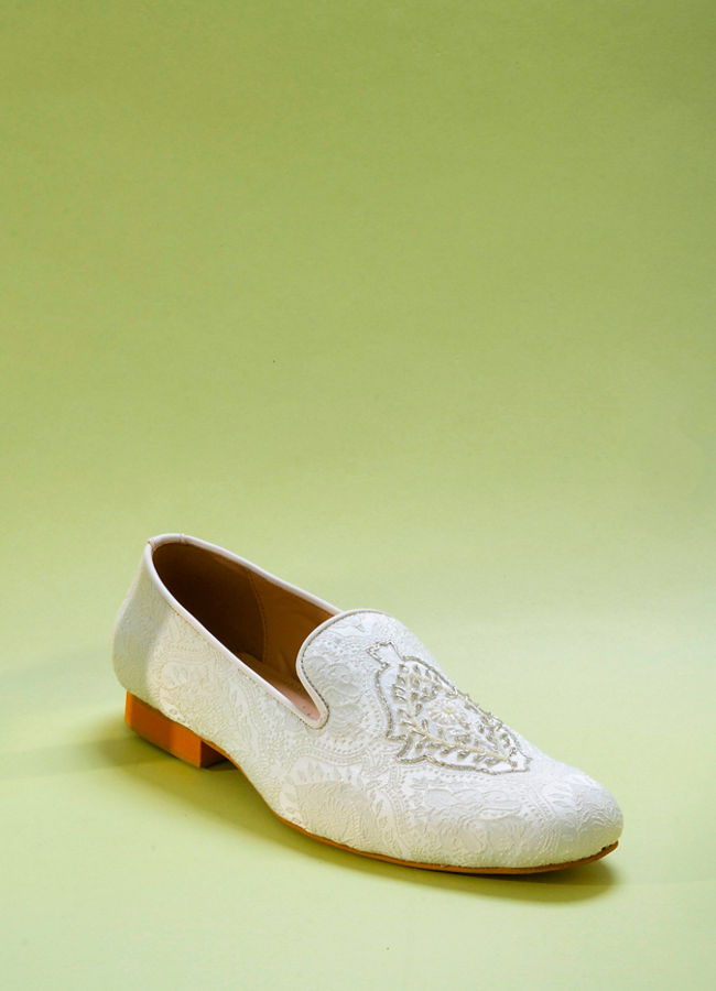 Manyavar Men White Brocade Shoe