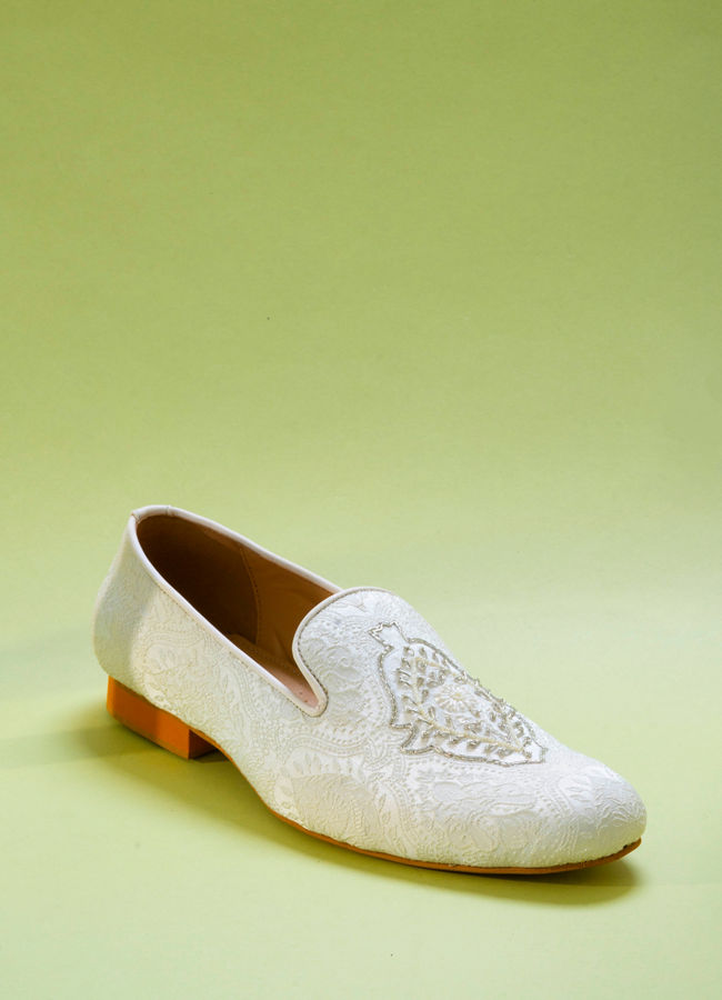 Manyavar Men White Brocade Shoe