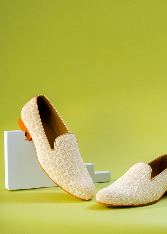 Manyavar Men Ivory Elegance Shoe