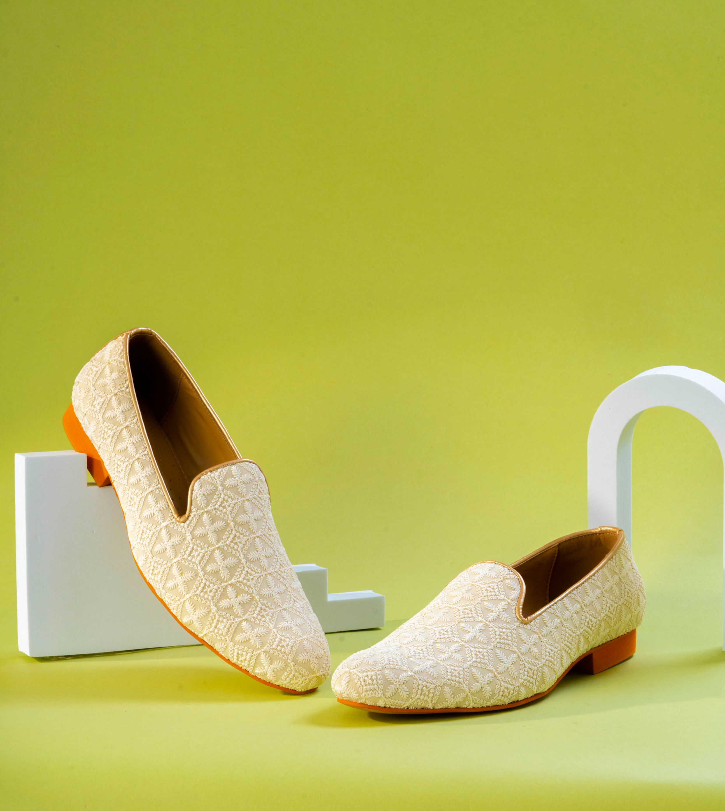 Manyavar Men Ivory Elegance Shoe