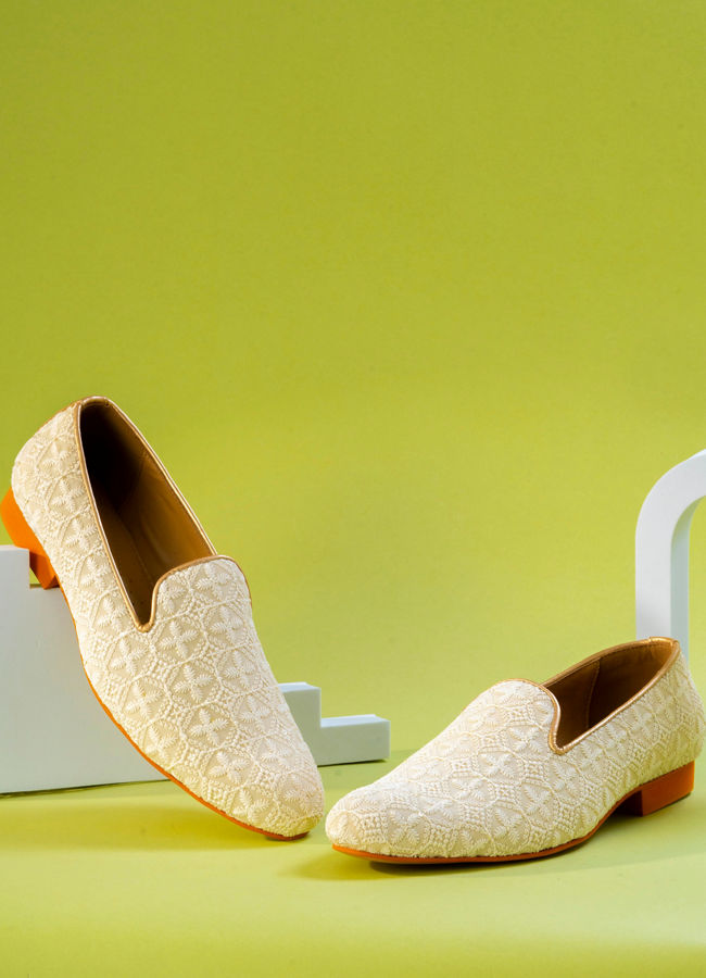Manyavar Men Ivory Elegance Shoe