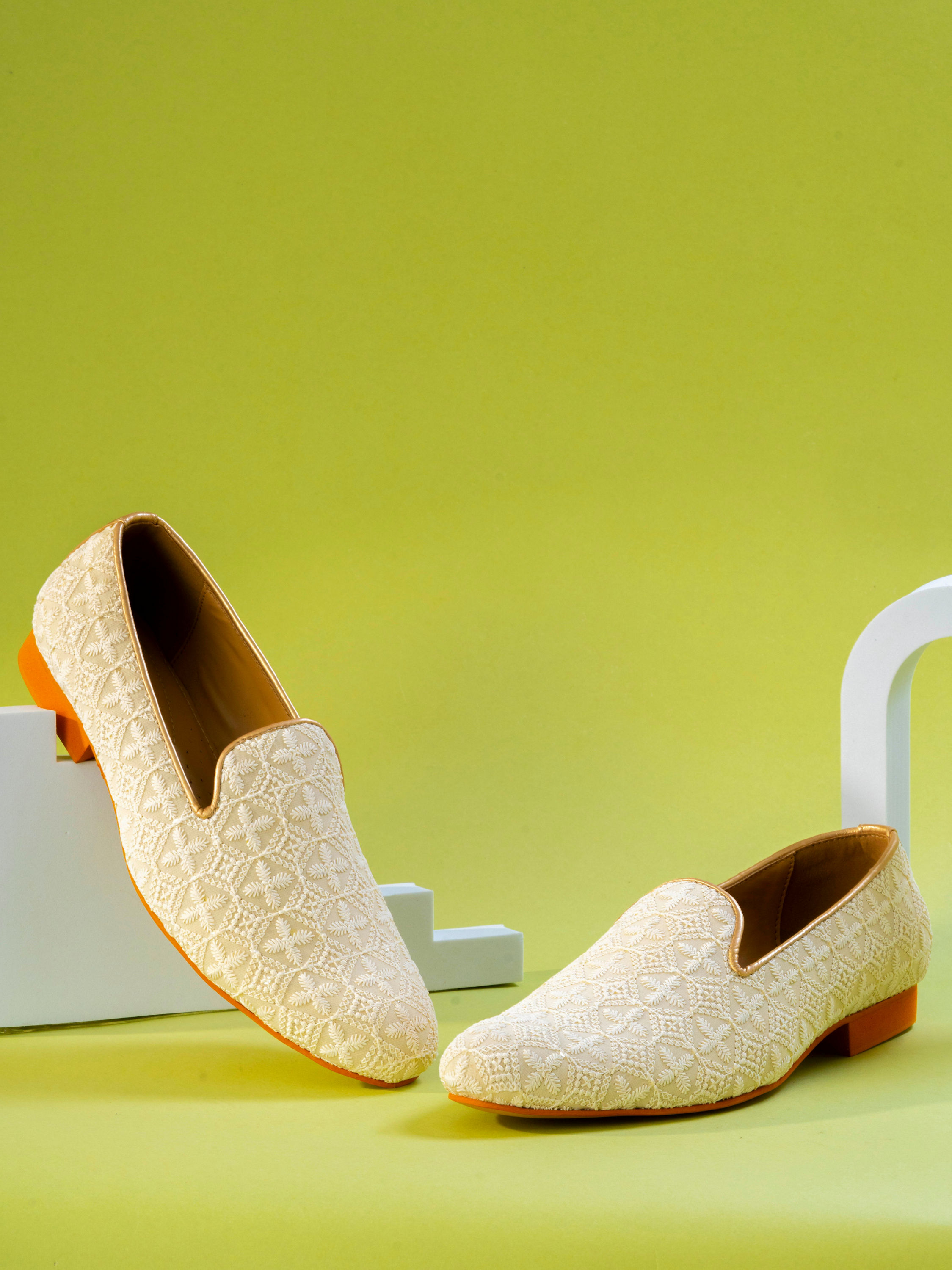 Manyavar Men Ivory Elegance Shoe