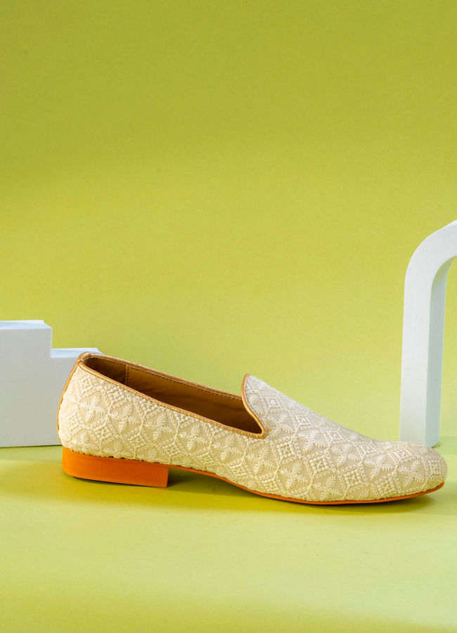 Manyavar Men Ivory Elegance Shoe