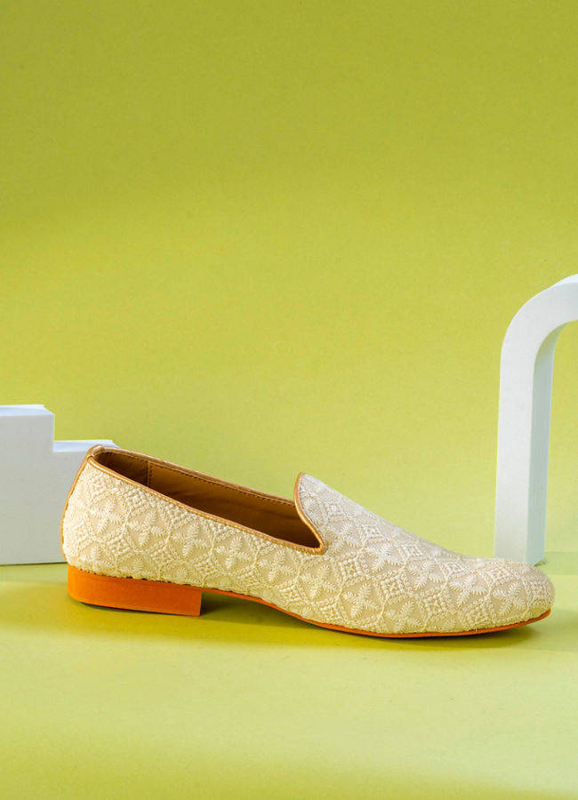 Manyavar Men Ivory Elegance Shoe