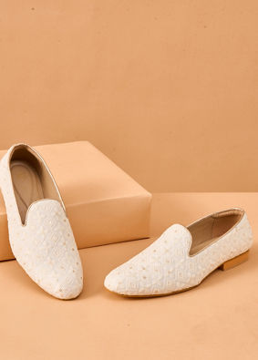Manyavar Men Cream Art Silk Shoe with Embroidery