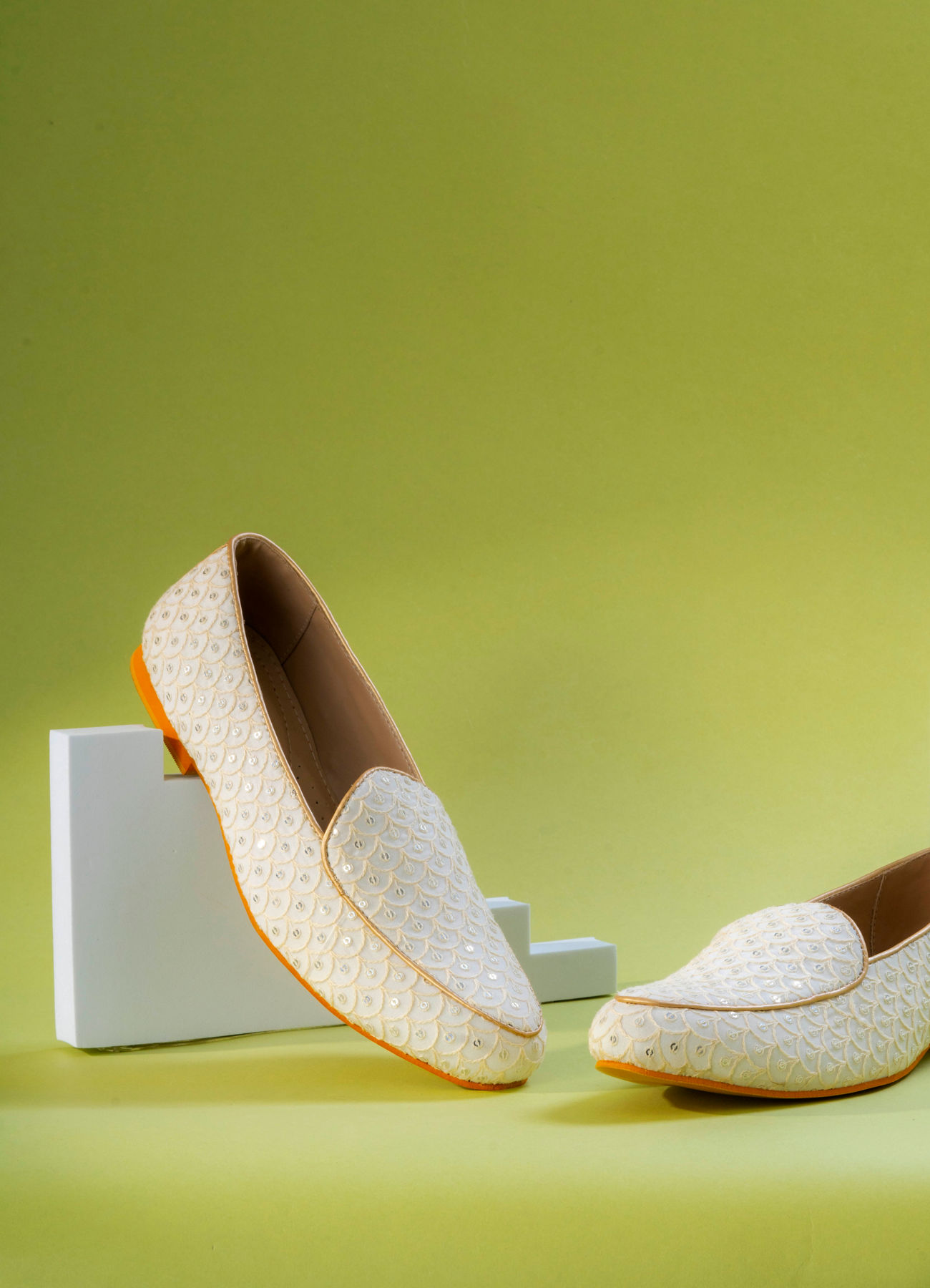 Manyavar Men Glamorous Georgette Cream Shoe