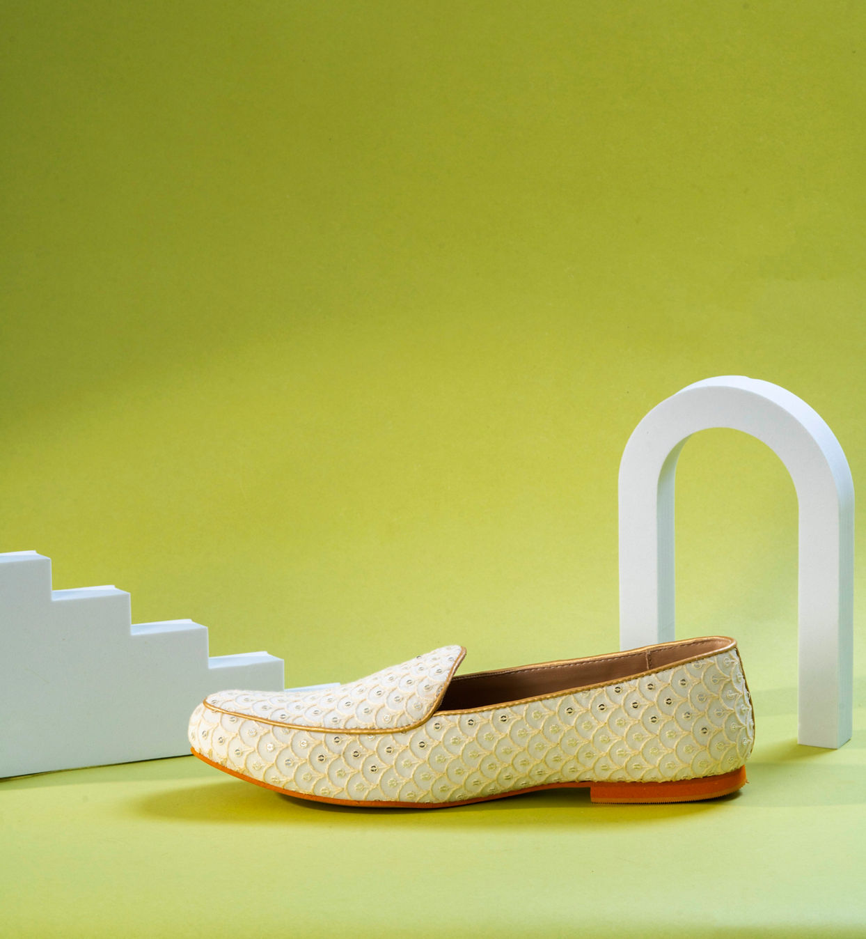 Manyavar Men Glamorous Georgette Cream Shoe