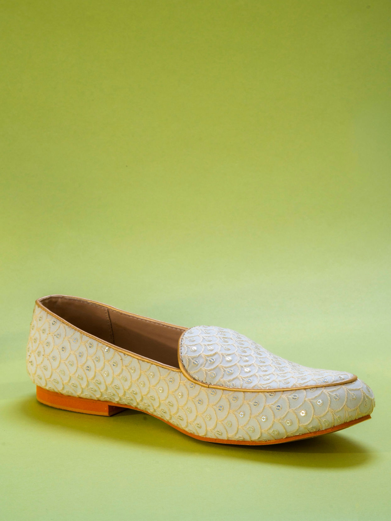 Manyavar Men Glamorous Georgette Cream Shoe