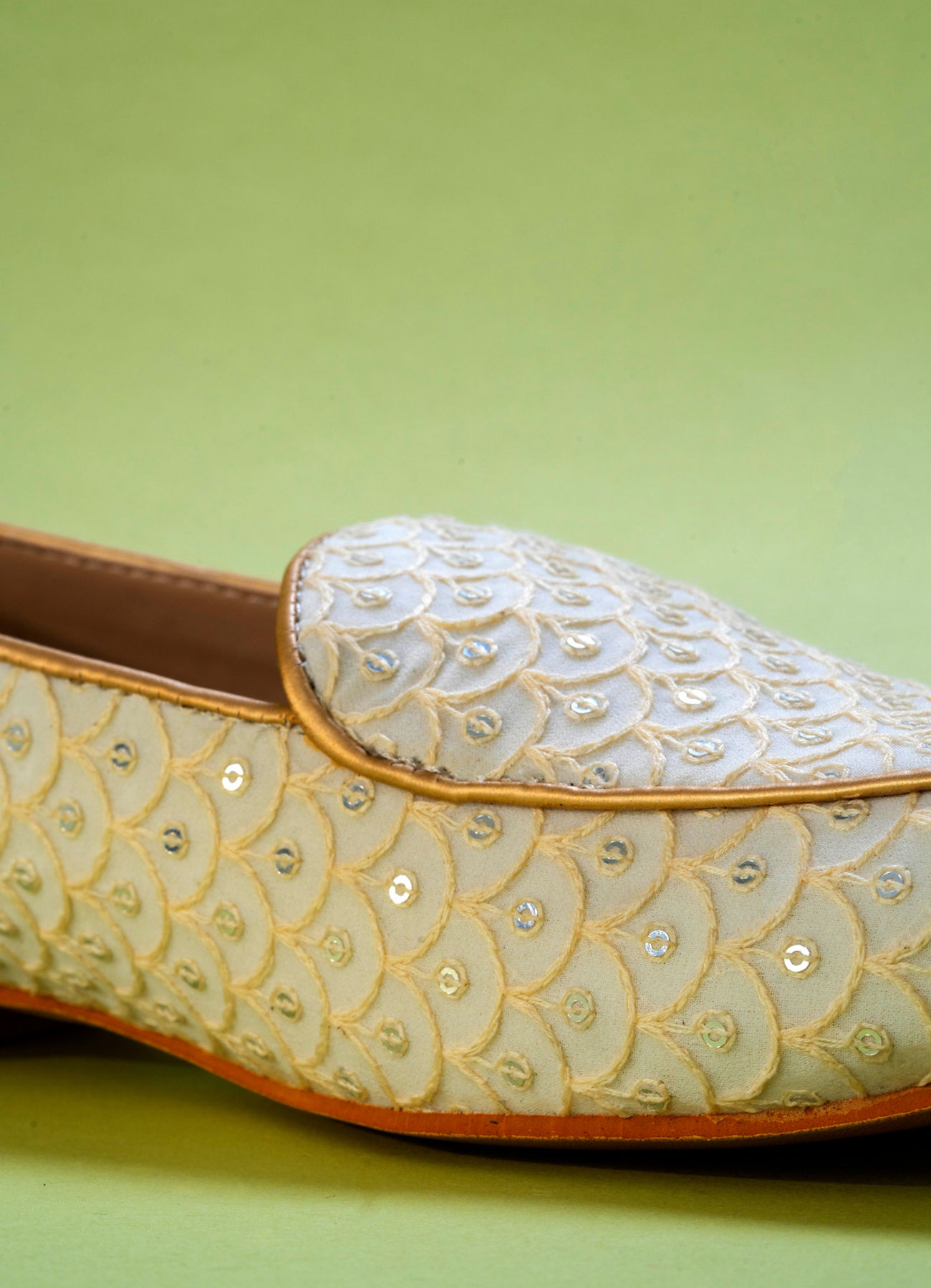 Manyavar Men Glamorous Georgette Cream Shoe
