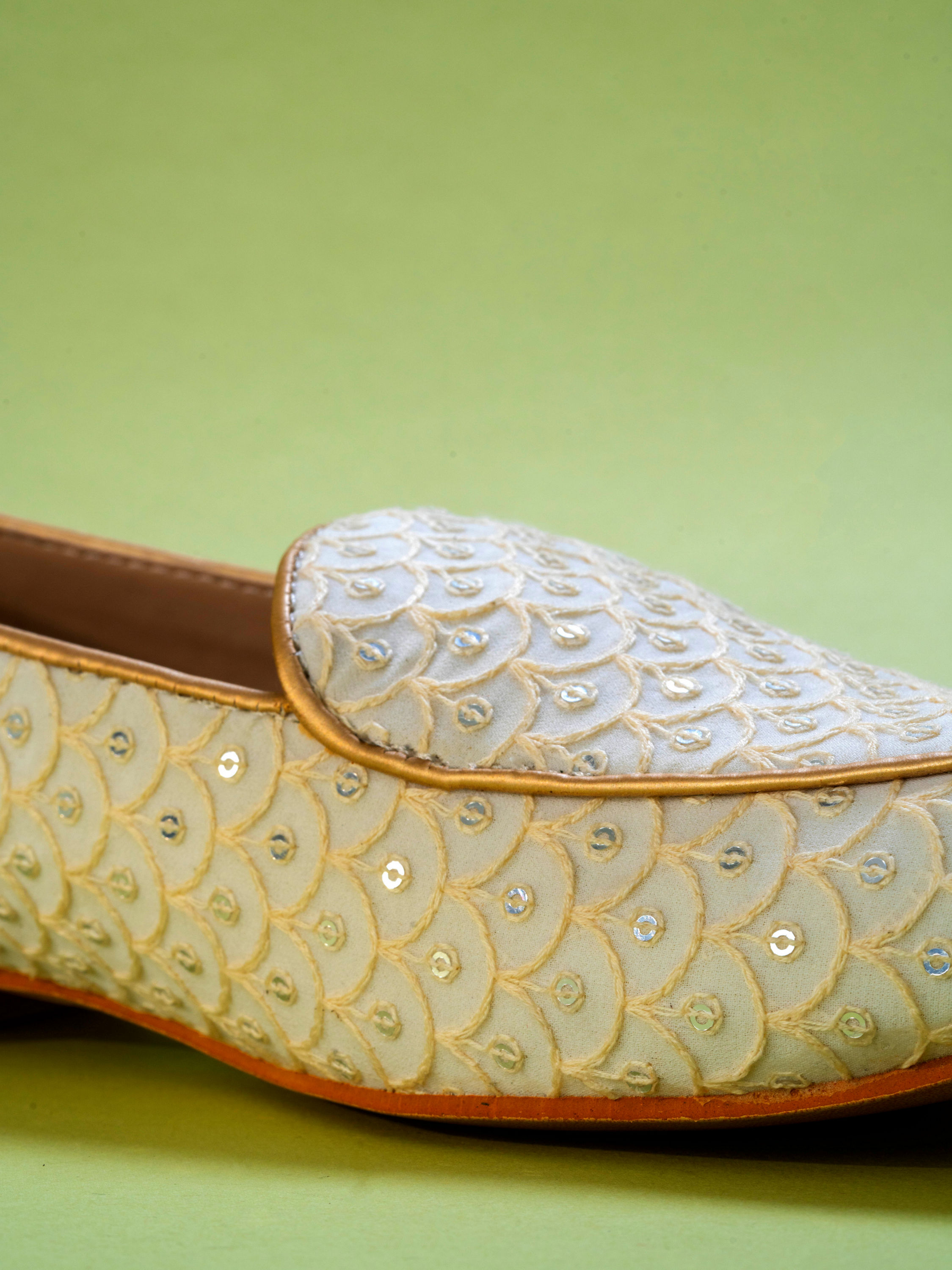 Manyavar Men Glamorous Georgette Cream Shoe