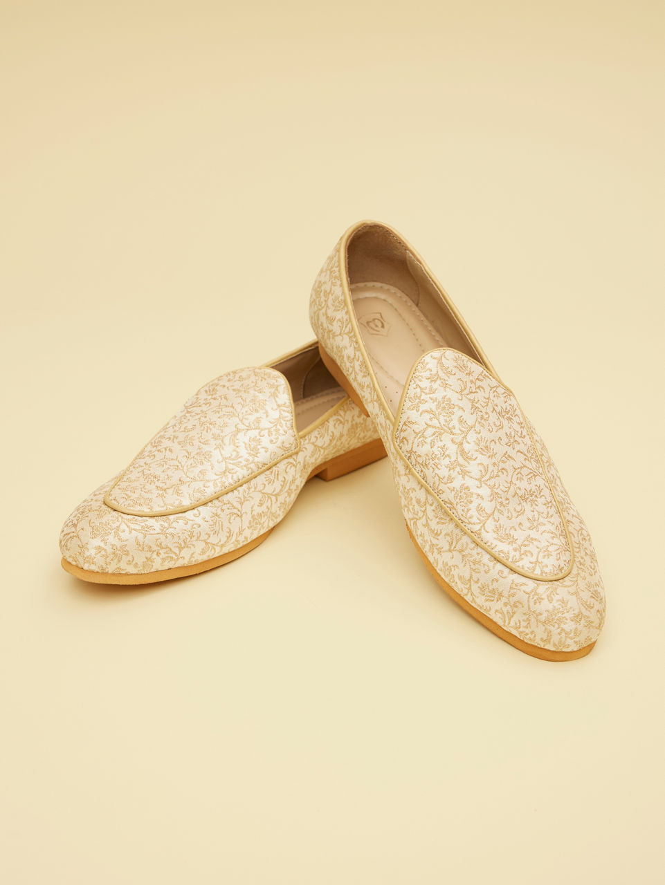 Manyavar Men Classic Designer Beige Jooti For Party