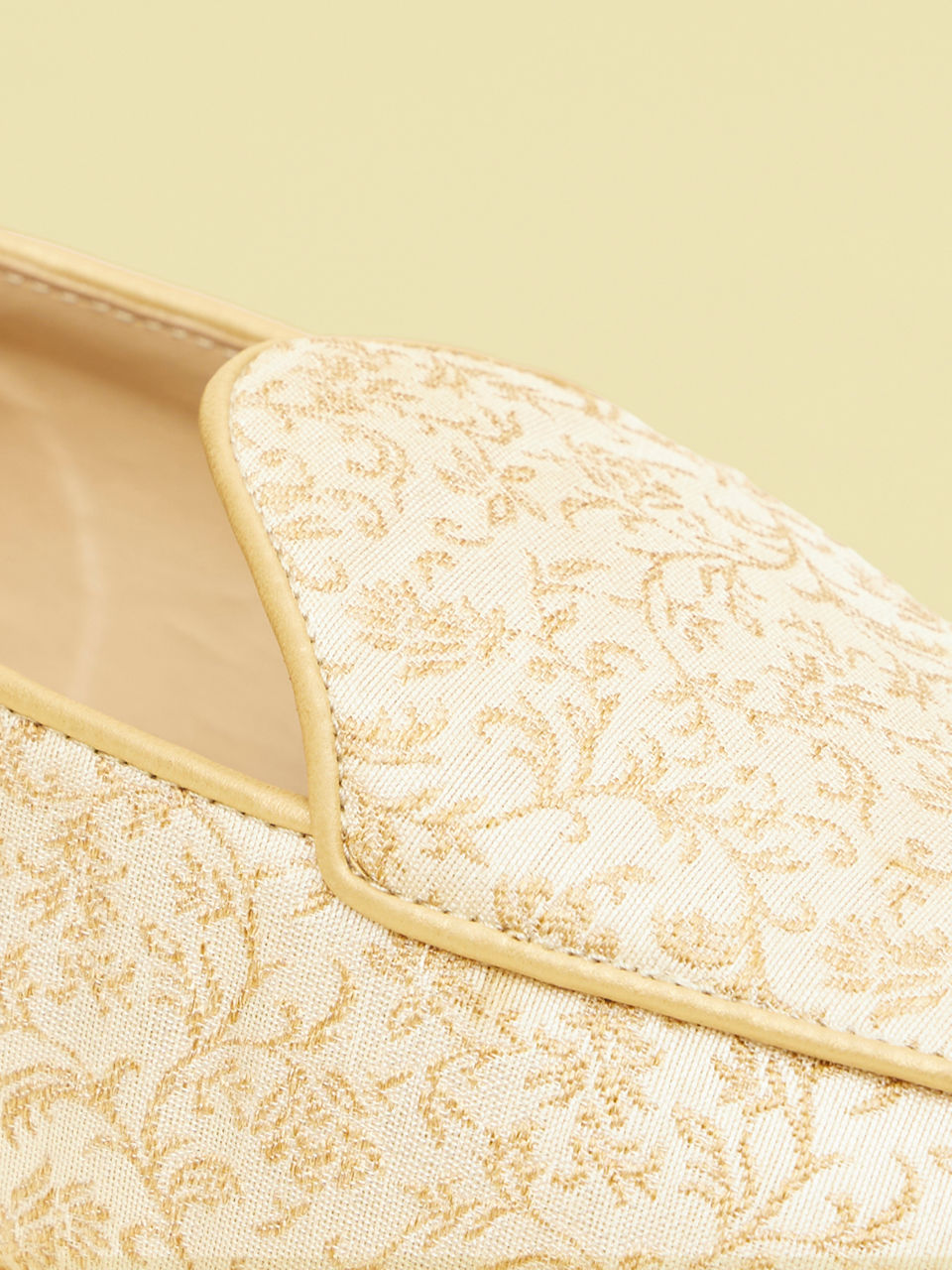 Manyavar Men Classic Designer Beige Jooti For Party