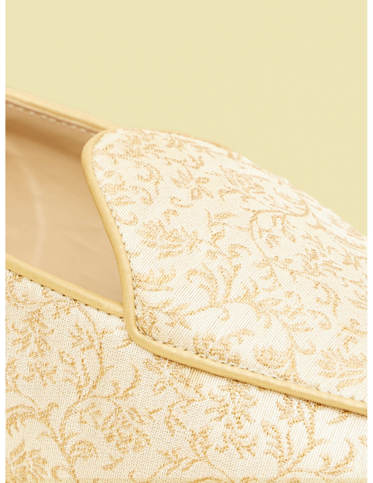 Manyavar Men Classic Designer Beige Jooti For Party