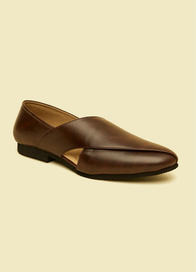 Manyavar Men Regal Brown Shoe image number 2