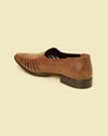 alt message - Manyavar Men Chocolate Brown Loafer Style Jutti image number 5