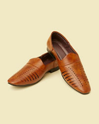 Manyavar Men Dark Brown Loafer style Jutti