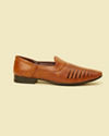 alt message - Manyavar Men Dark Brown Loafer style Jutti image number 3