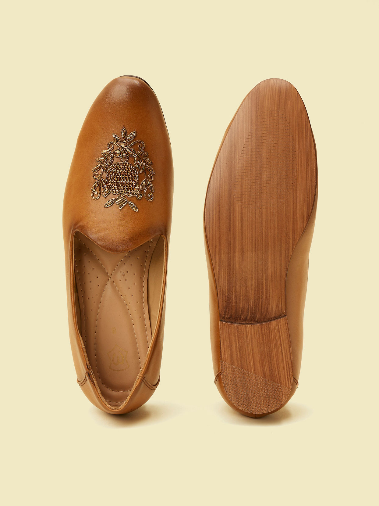 alt message - Manyavar Men Brown Loafer Style Shoes image number 4