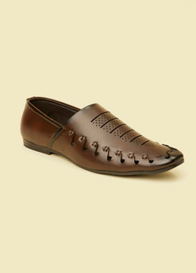 alt message - Manyavar Men Dark Brown Loafer Style Shoes image number 2