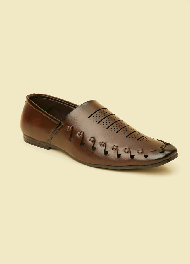 alt message - Manyavar Men Dark Brown Loafer Style Shoes image number 2