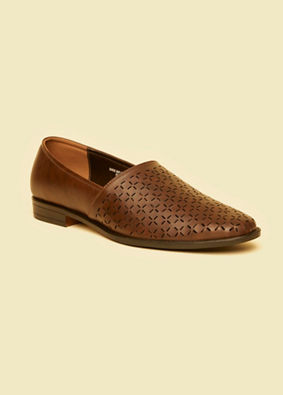 Manyavar Men Dark Brown Elegance Shoe image number 2