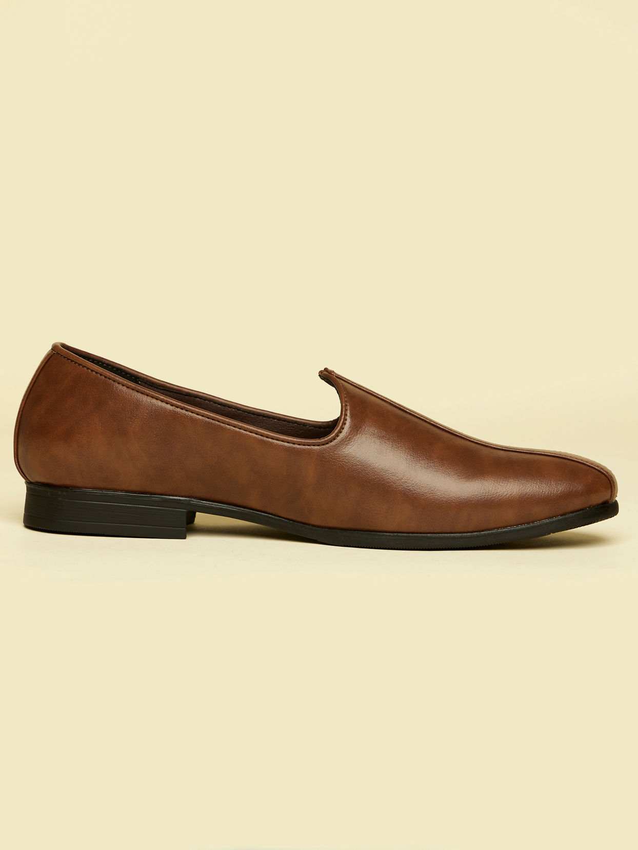 alt message - Manyavar Men Brown Detailed Piping Loafers Style Shoes image number 3