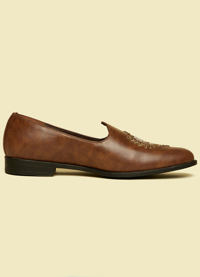 alt message - Manyavar Men Brown Loafers Style Shoes image number 3