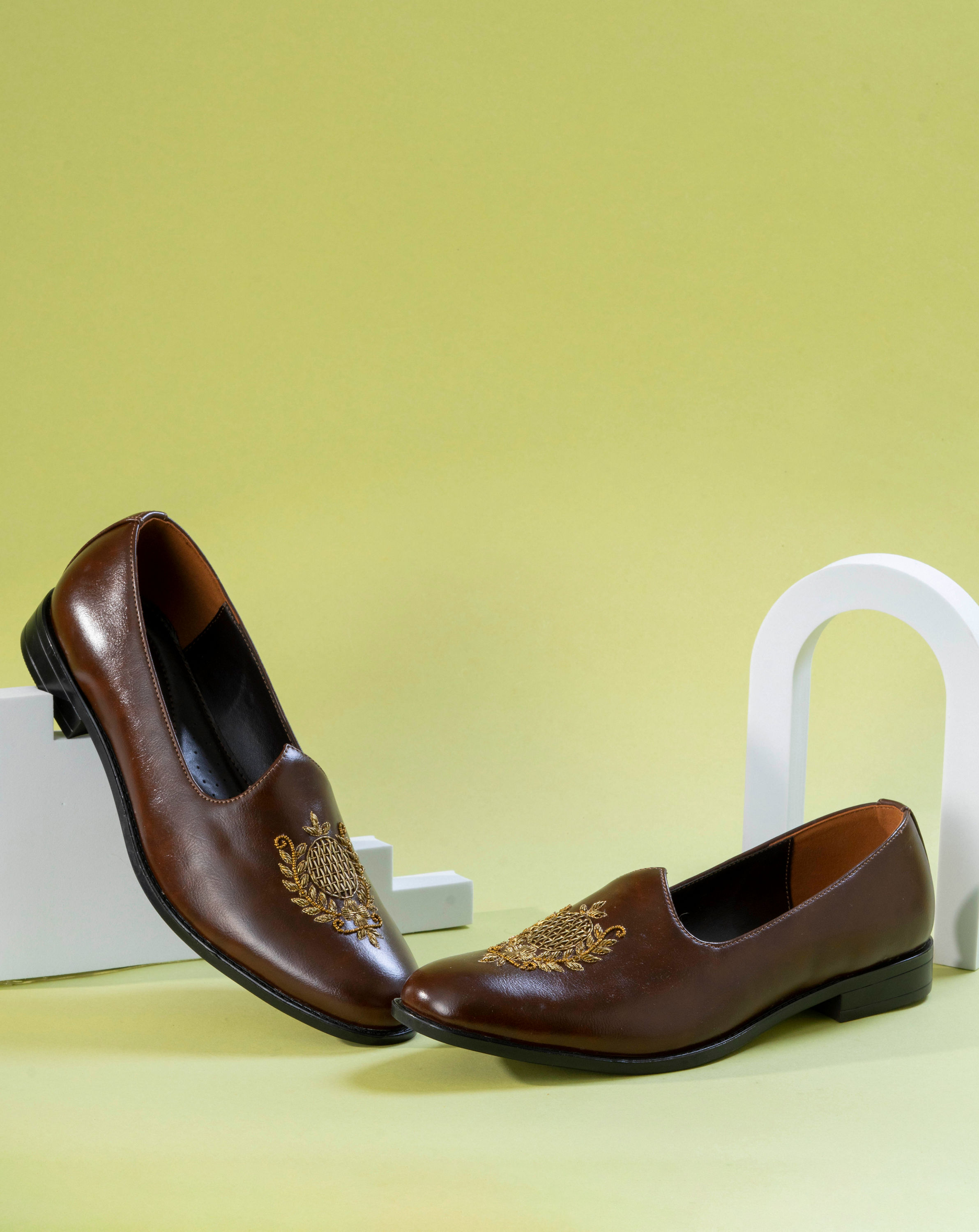 Manyavar Men Dark Brown Festive Shoe