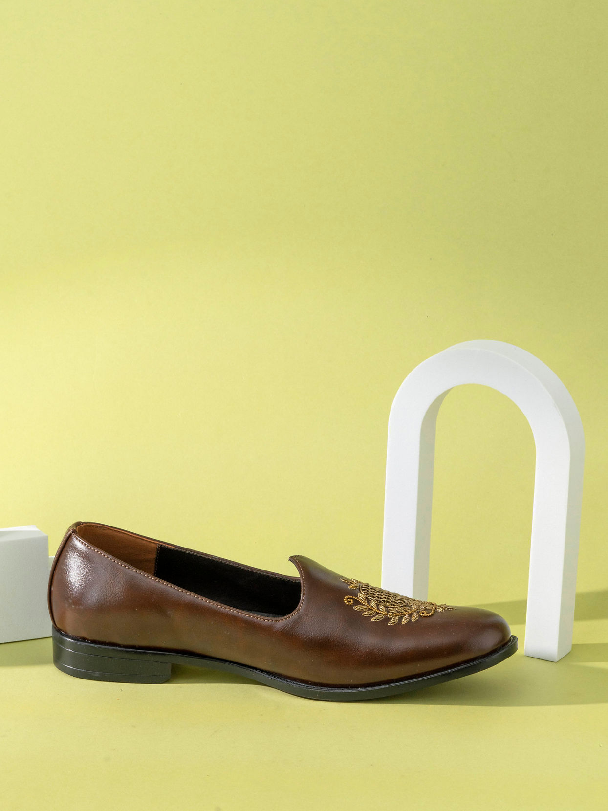 Manyavar Men Dark Brown Festive Shoe