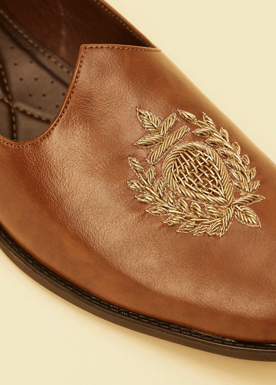 Manyavar Men Regal Brown Footwear Accessories