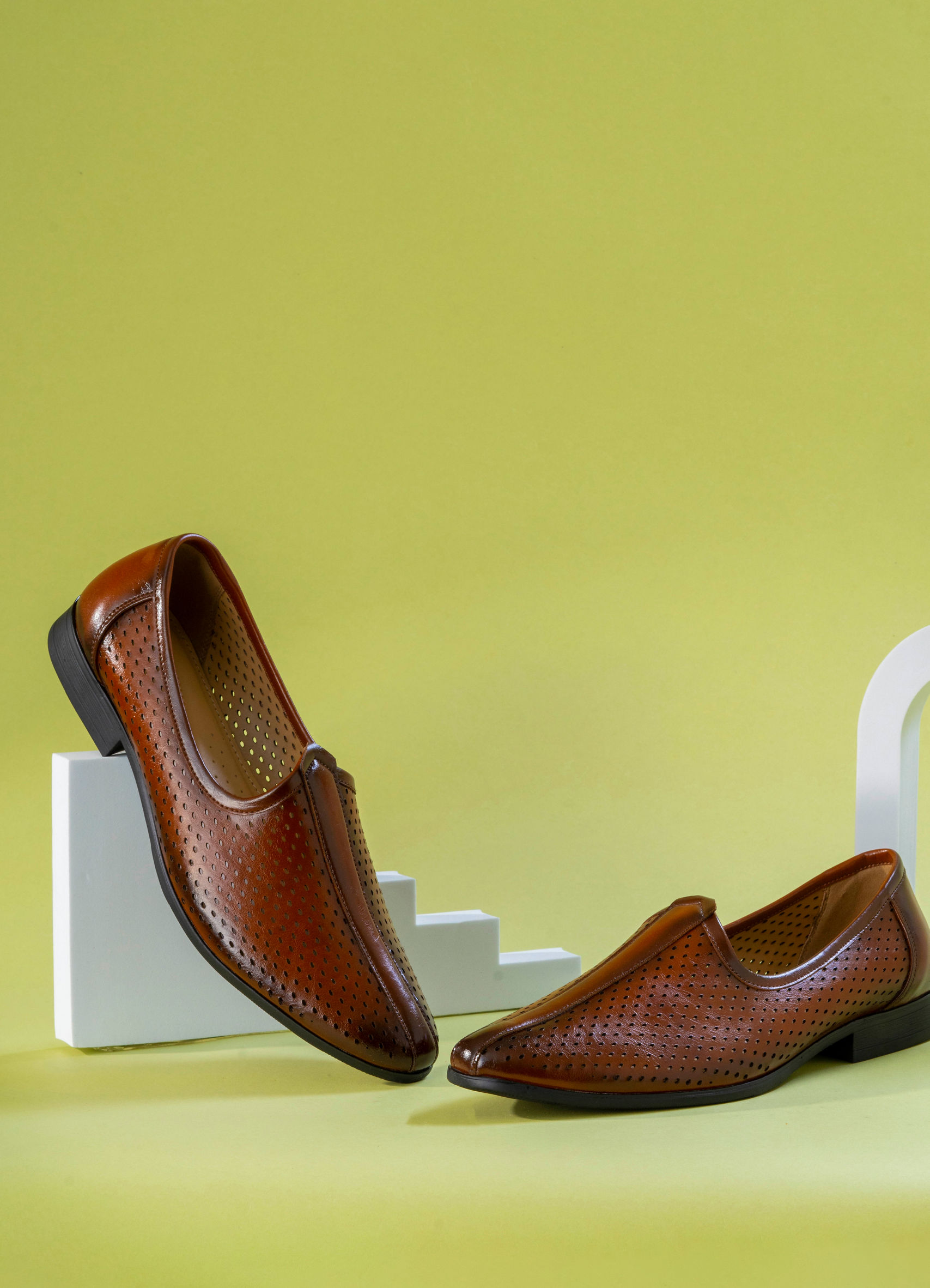 brown dress shoes canada Amberjack The Original (Chestnut) 7.5 / Wide