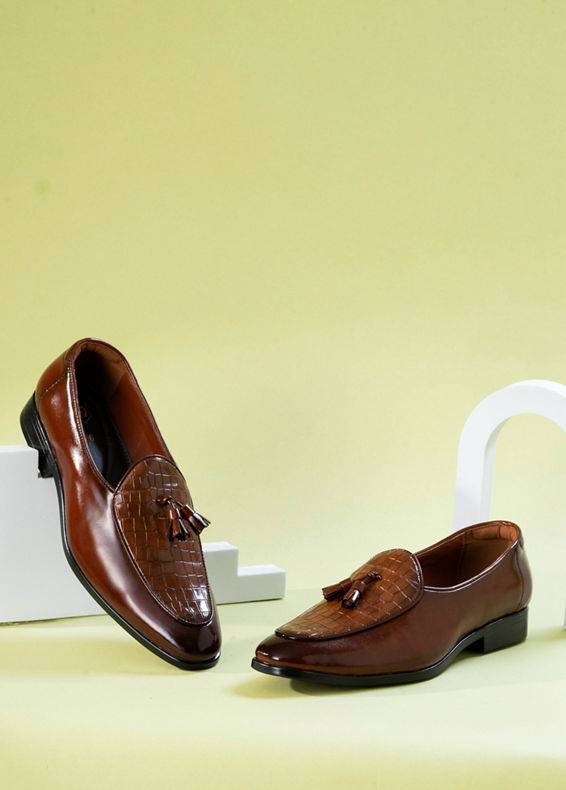Manyavar Men Exquisite Brown Footwear