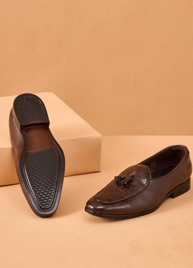 Manyavar Men Brown Faux Leather Shoes with Tassel Detail