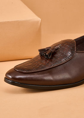 Manyavar Men Brown Faux Leather Shoes with Tassel Detail
