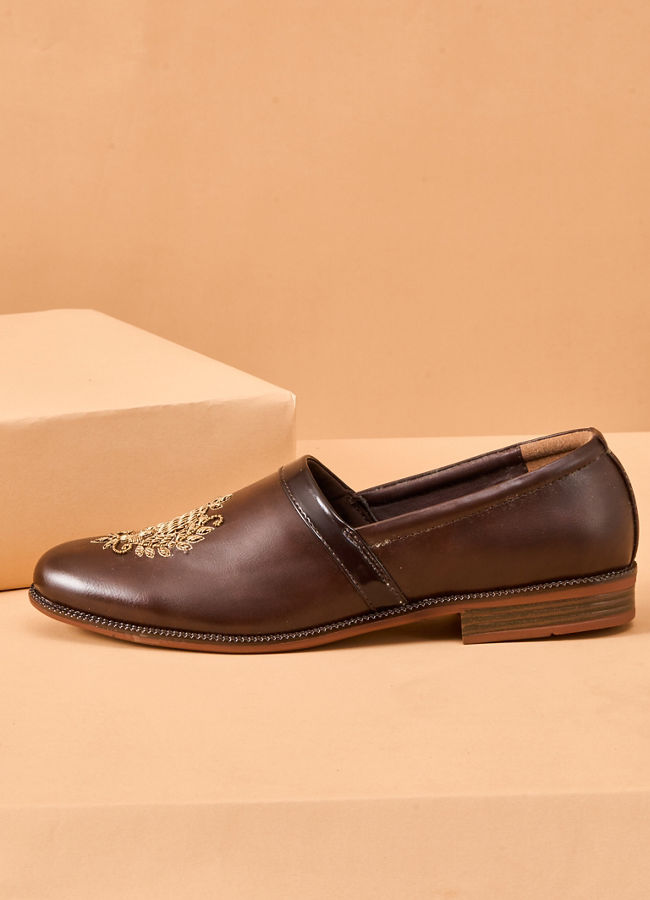 Manyavar Men Brown Faux Leather Shoe with Embroidery