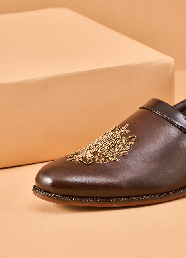 Manyavar Men Brown Faux Leather Shoe with Embroidery