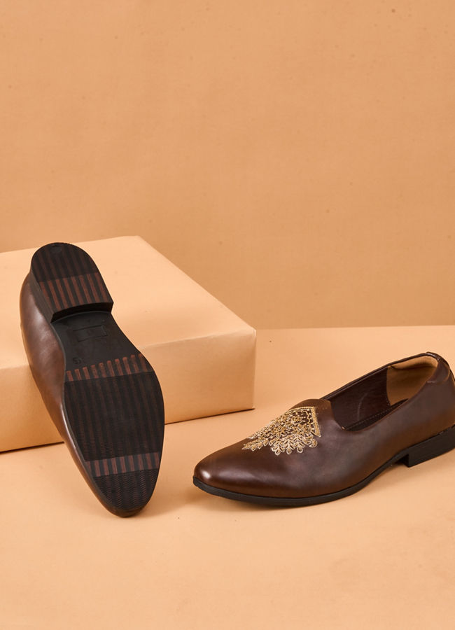 Manyavar Men Brown Faux Leather Shoe with Embroidery