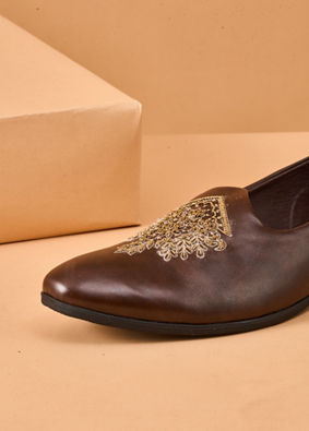 Manyavar Men Brown Faux Leather Shoe with Embroidery