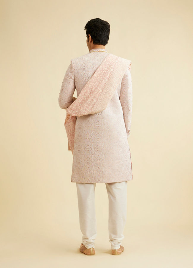 alt message - Manyavar Men Coral Pink Ogee Patterned Sequin Sherwani Set image number 4