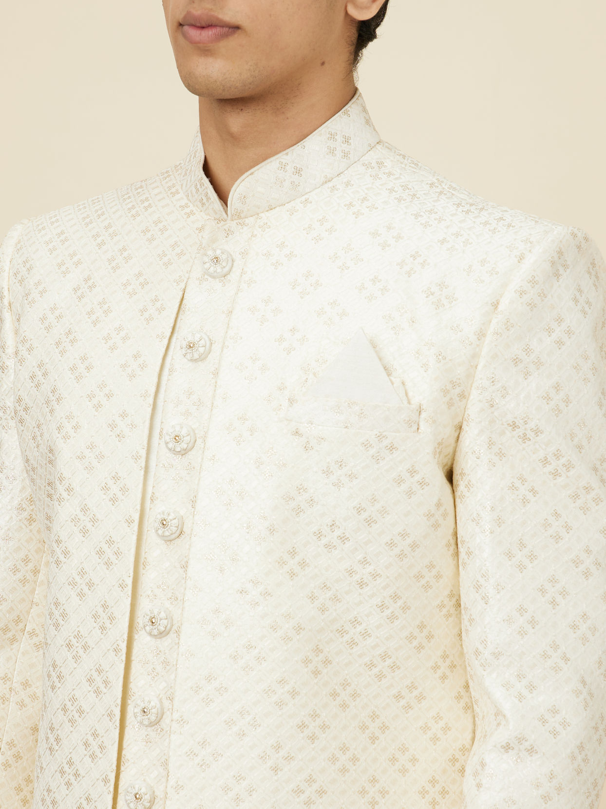 alt message - Manyavar Men Lily White Diamond Patterned Sequined Sherwani Set image number 1