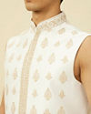 alt message - Manyavar Men Off White Shankh Motif Sherwani Set image number 2