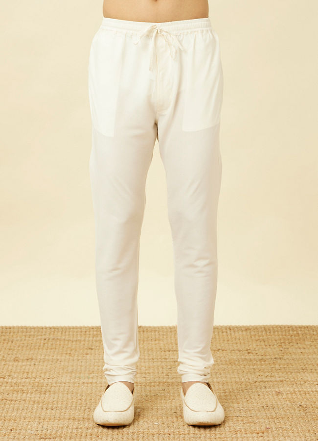 Manyavar Men Off White Floral Jaal Patterned Sherwani Set