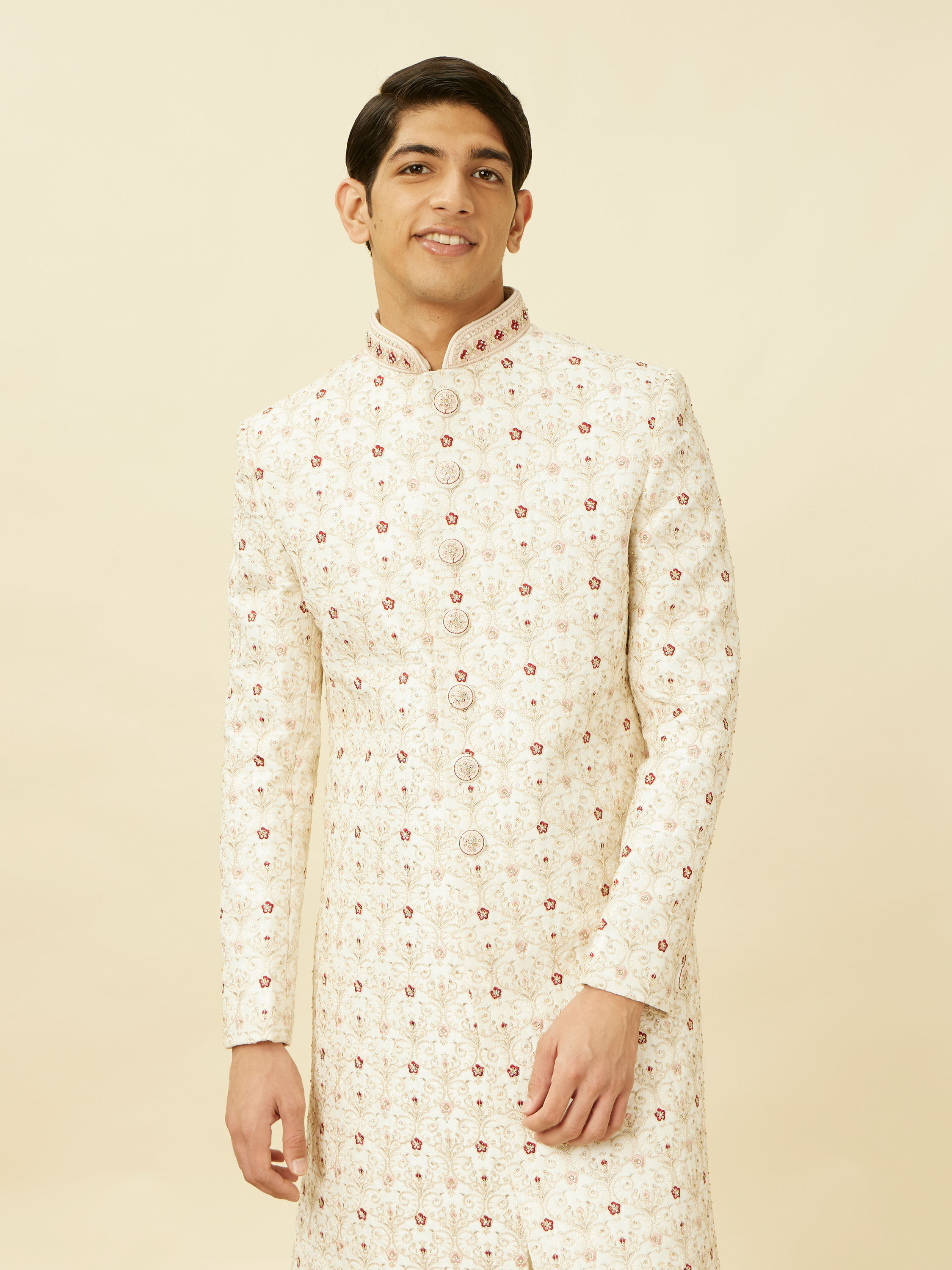 Manyavar Men Off White Floral Jaal Patterned Sherwani Set