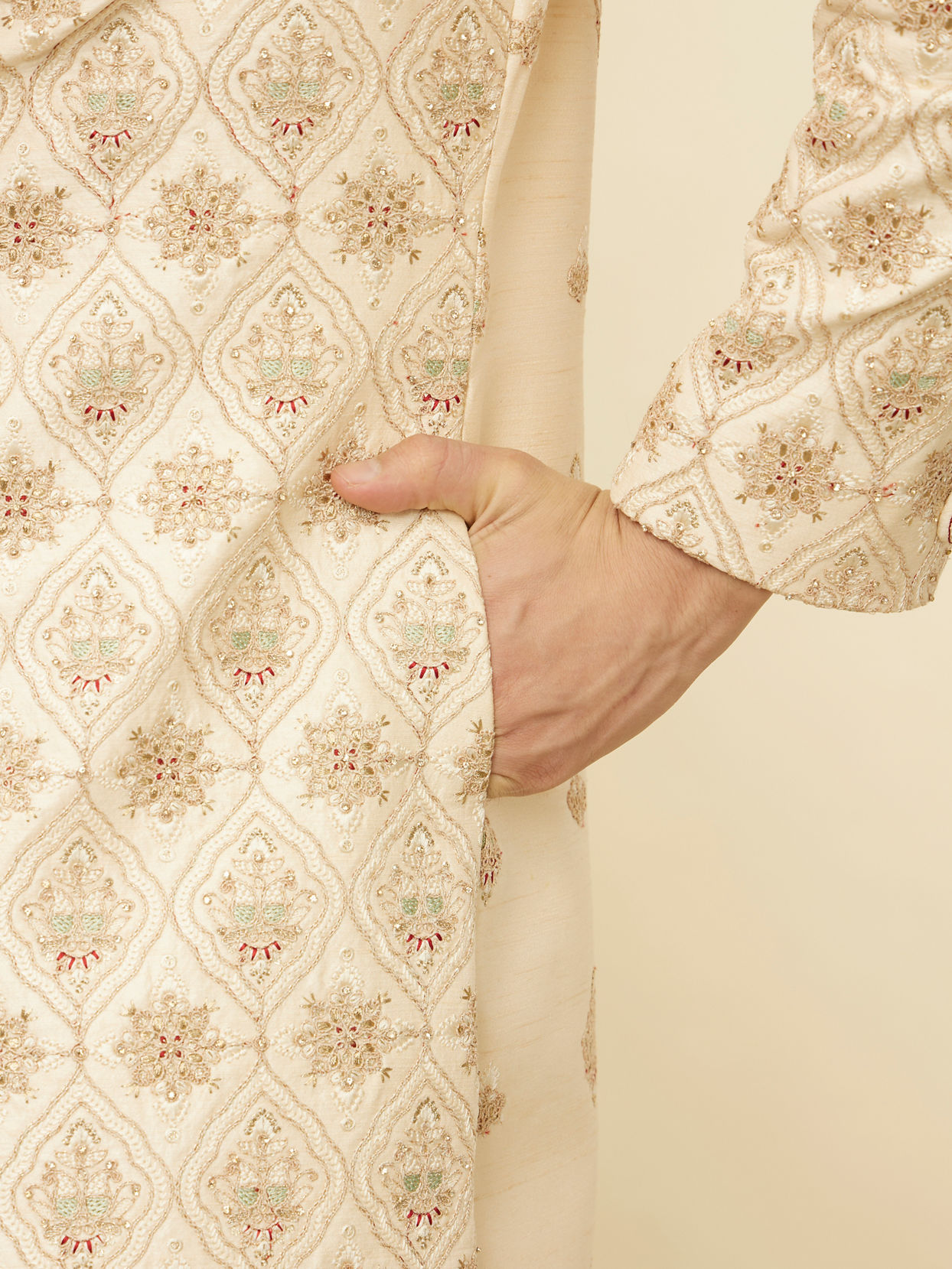 alt message - Manyavar Men Biscuit Beige Aari Embroidered Sherwani Set image number 3