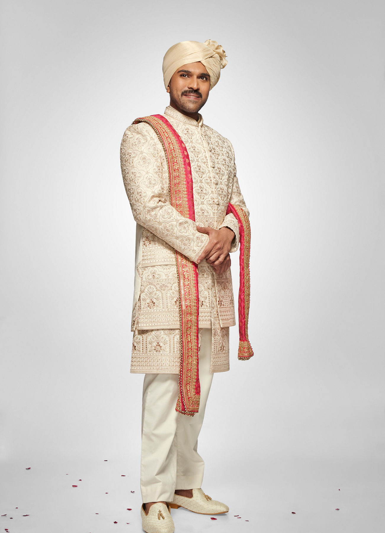 Manyavar Men Warm White Floral Trellis Patterned Sherwani Set