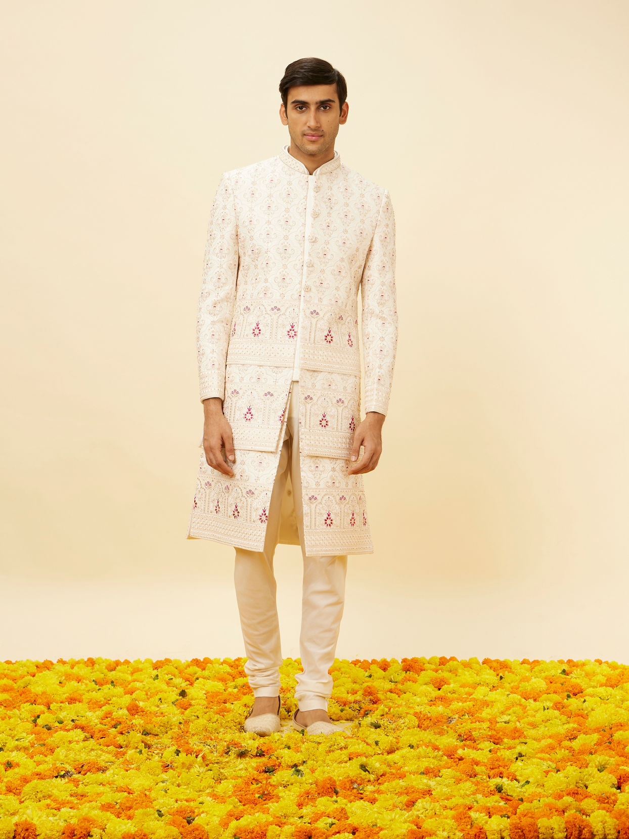 alt message - Manyavar Men Cream Pink Imperial Jaal Patterned Sherwani Set image number 2