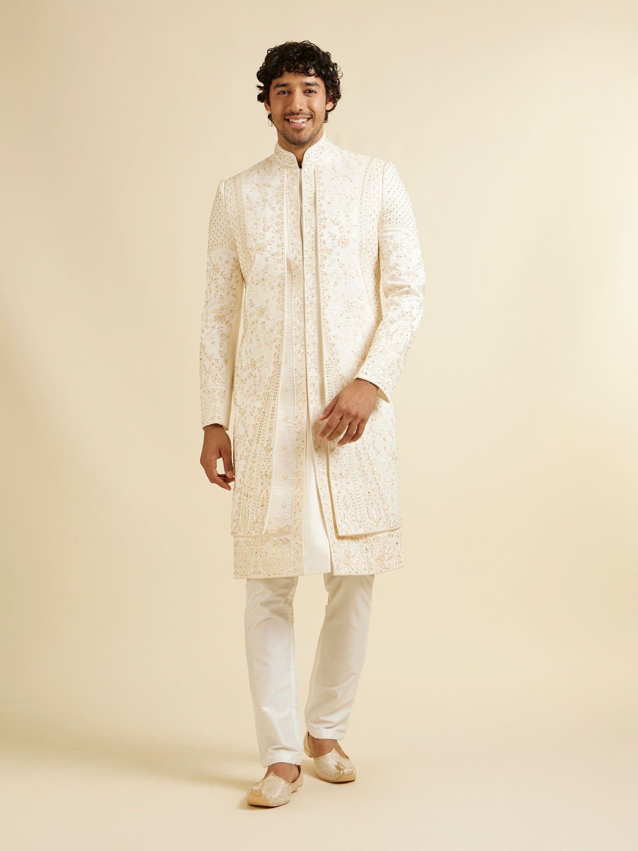 alt message - Manyavar Men Royal Warm White Sherwani image number 2